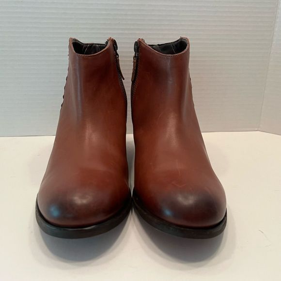 CLARKS Maypearl Fawn Leather Ankle Boots 8.5 *NEW* - Picture 7 of 12